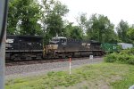 NS 7547 as a rear-end DPU on train 27A